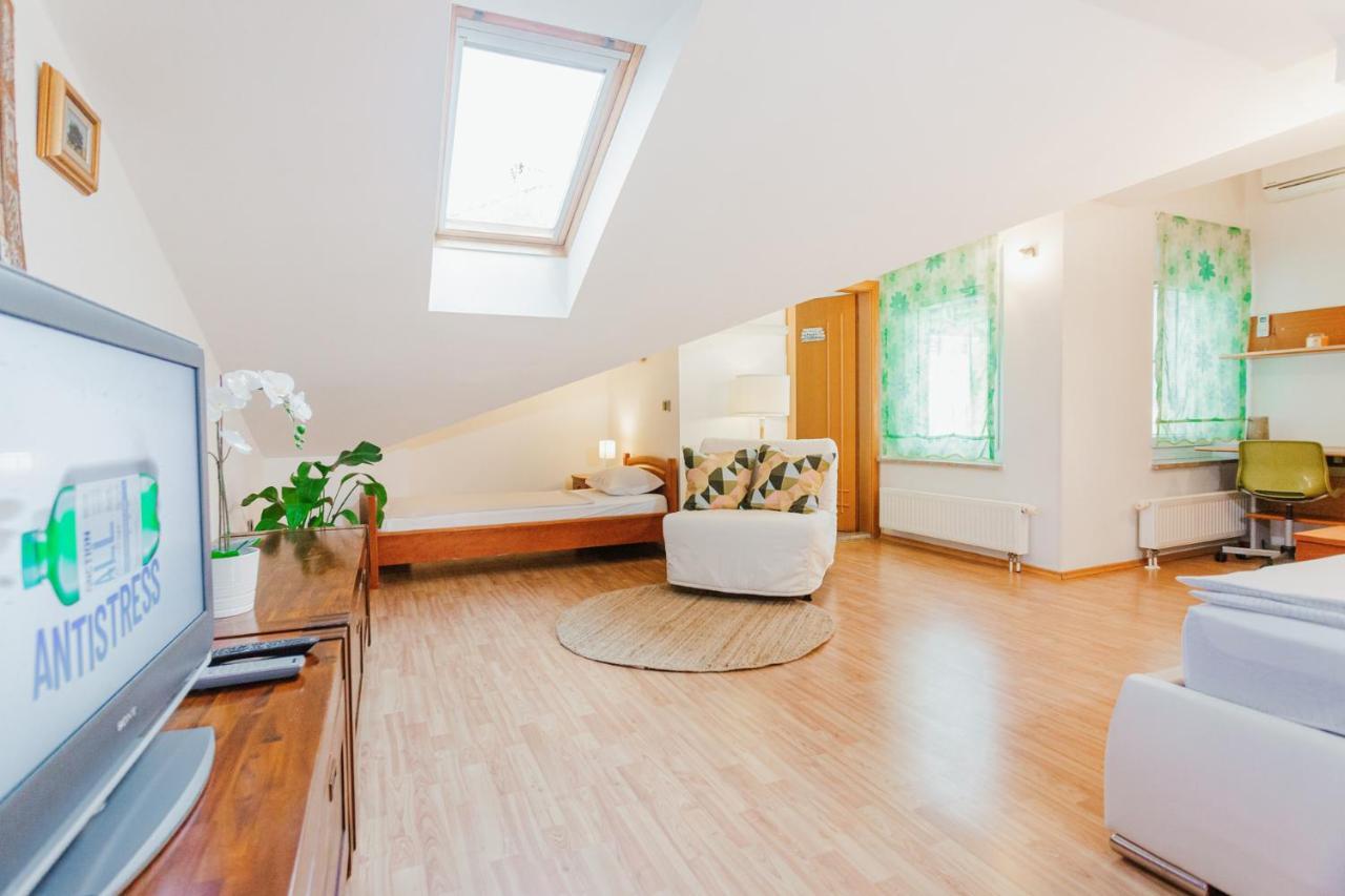 Apartma Pirano Luaran gambar